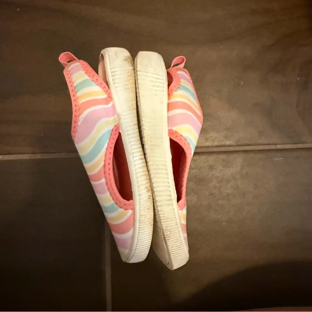 Carter's Kids Pink Orange Multicolor Stripe Wave Velcro Water Shoes Girl’s 8